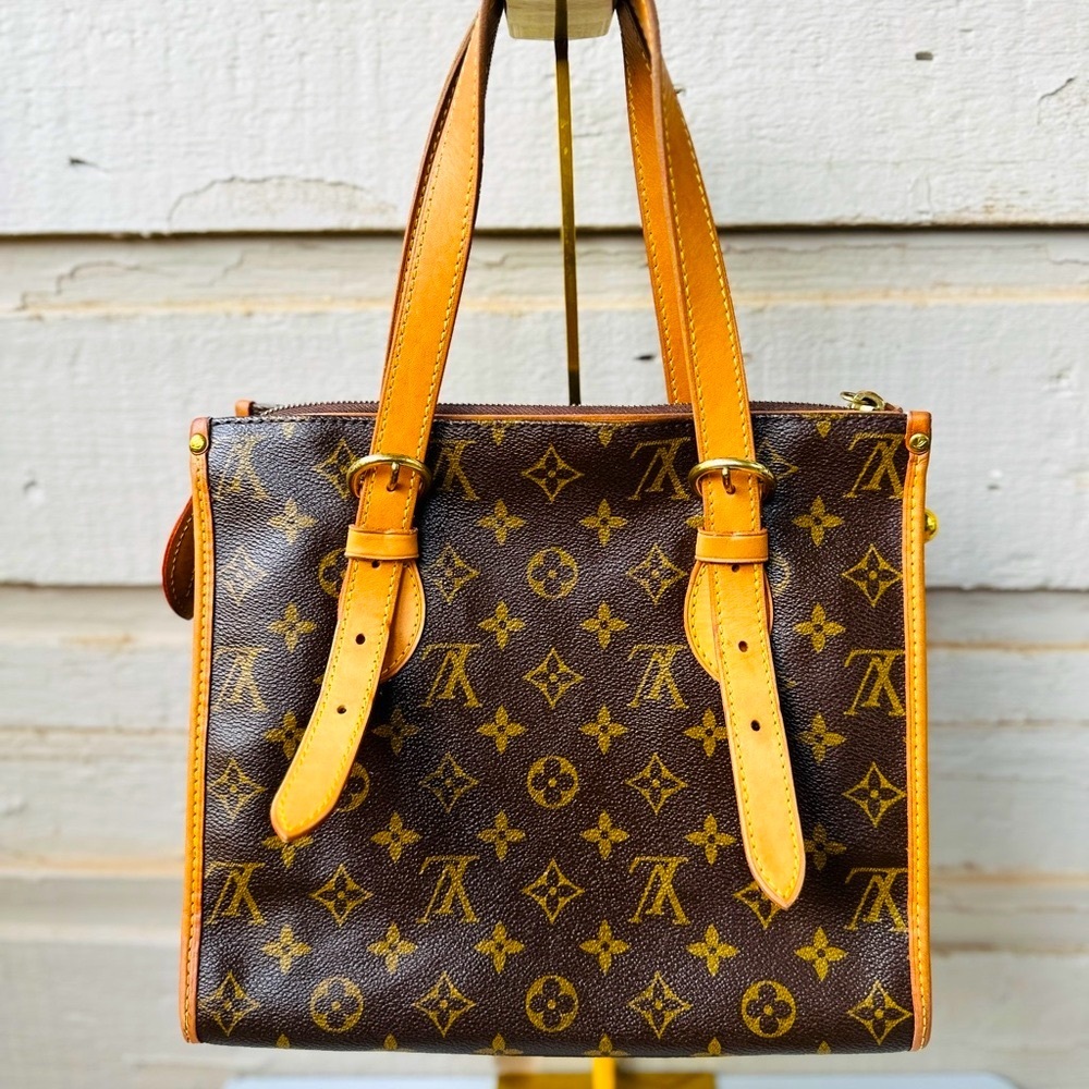 LOUIS VUITTON LV Poppincourt shoulder bag with COA